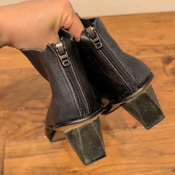 CYDWOQ Bottie Black Handmade Women's Ankle Boots - Picture 2 of 7